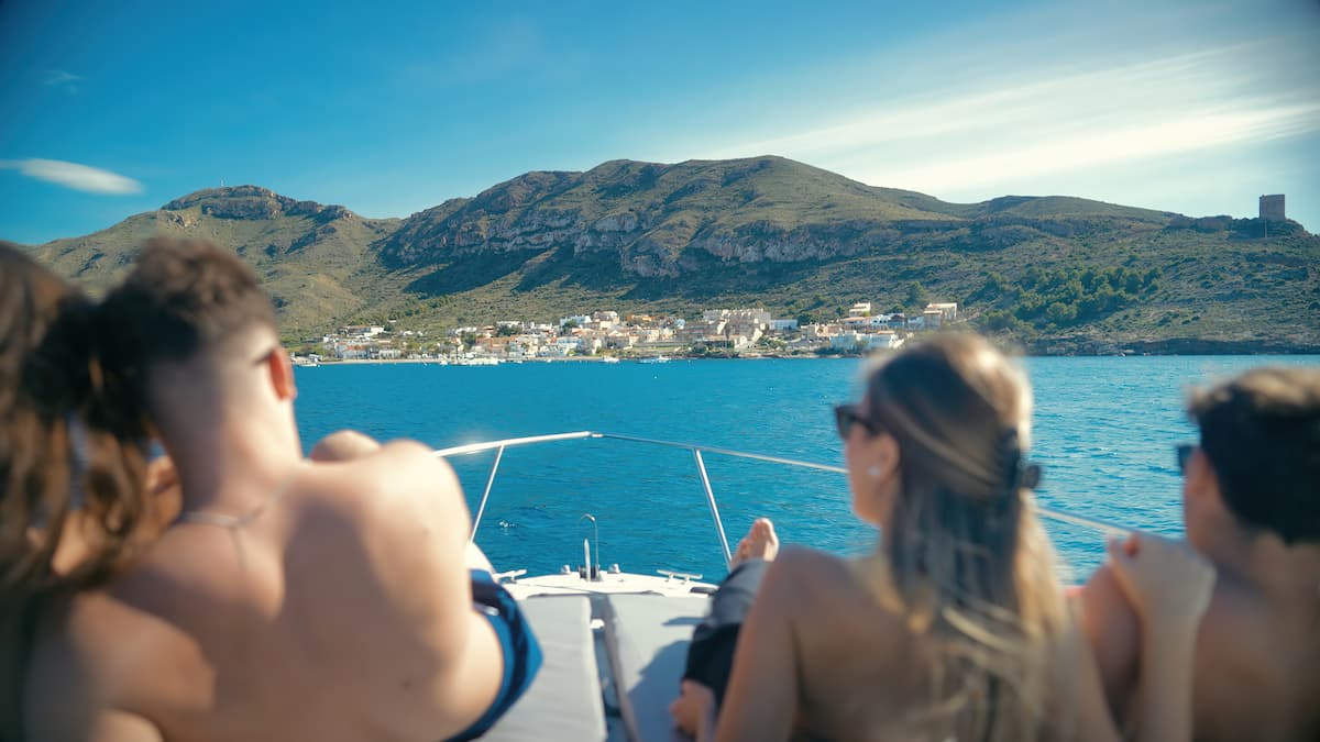 Alquiler de barco Mazarrón 11